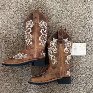 Shyanne toddler cowgirl boots NWT
